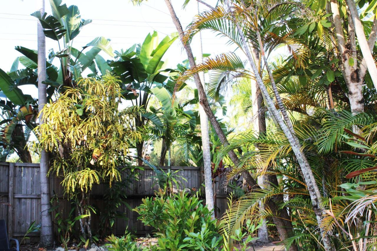 Coral Beach Lodge Port Douglas Eksteriør billede
