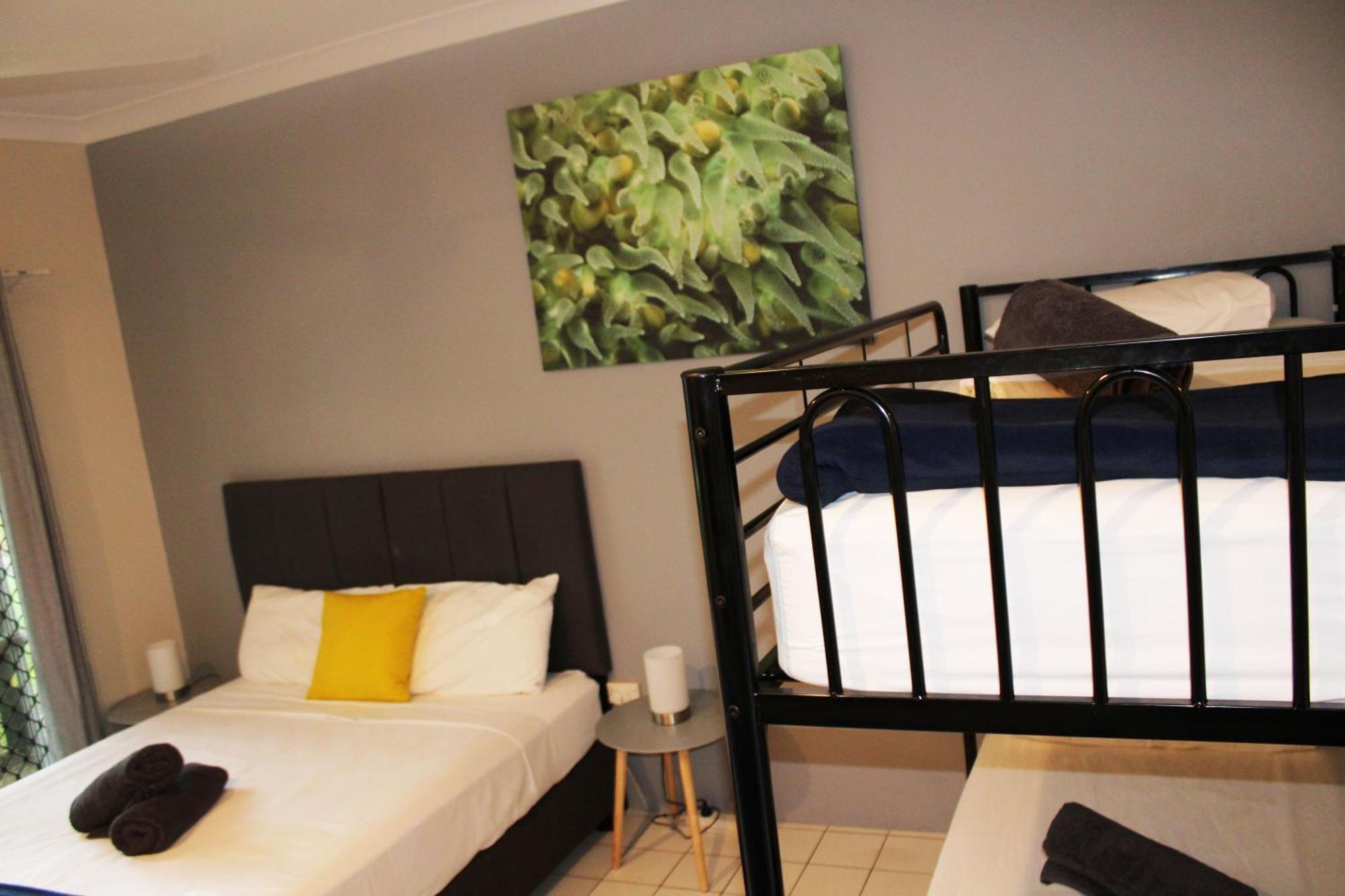 Coral Beach Lodge Port Douglas Eksteriør billede